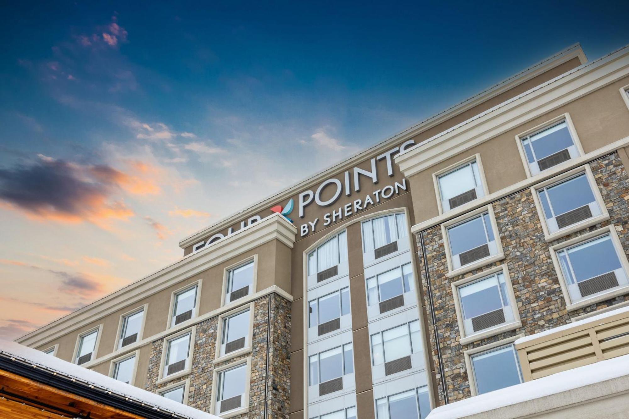 Four Points By Sheraton Kelowna Airport Bagian luar foto