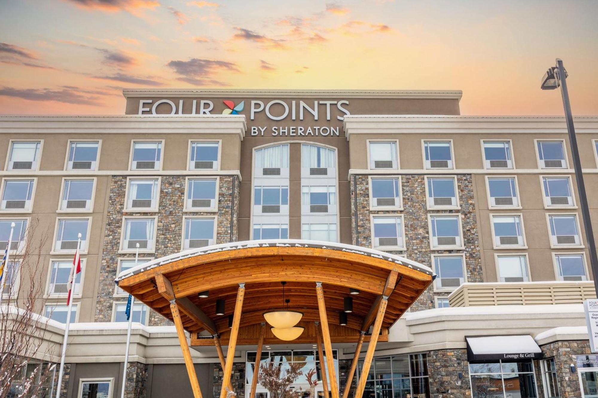 Four Points By Sheraton Kelowna Airport Bagian luar foto